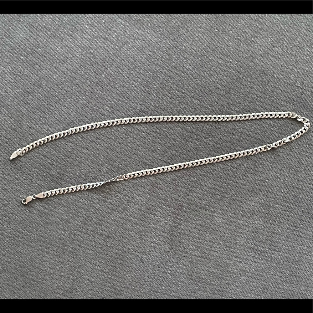 Men’s silver 23inch necklace
